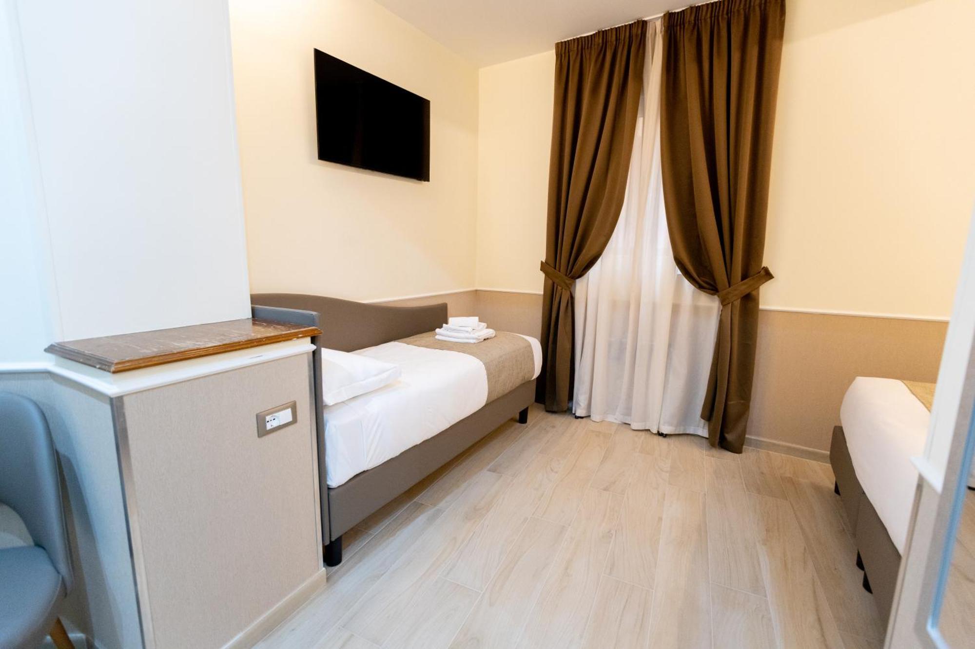 Hotel Maximus Roma Dış mekan fotoğraf
