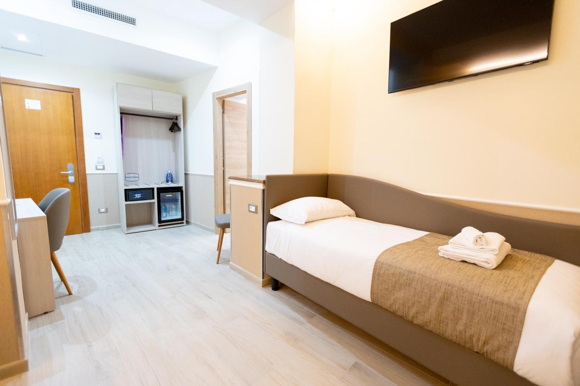 Hotel Maximus Roma Dış mekan fotoğraf