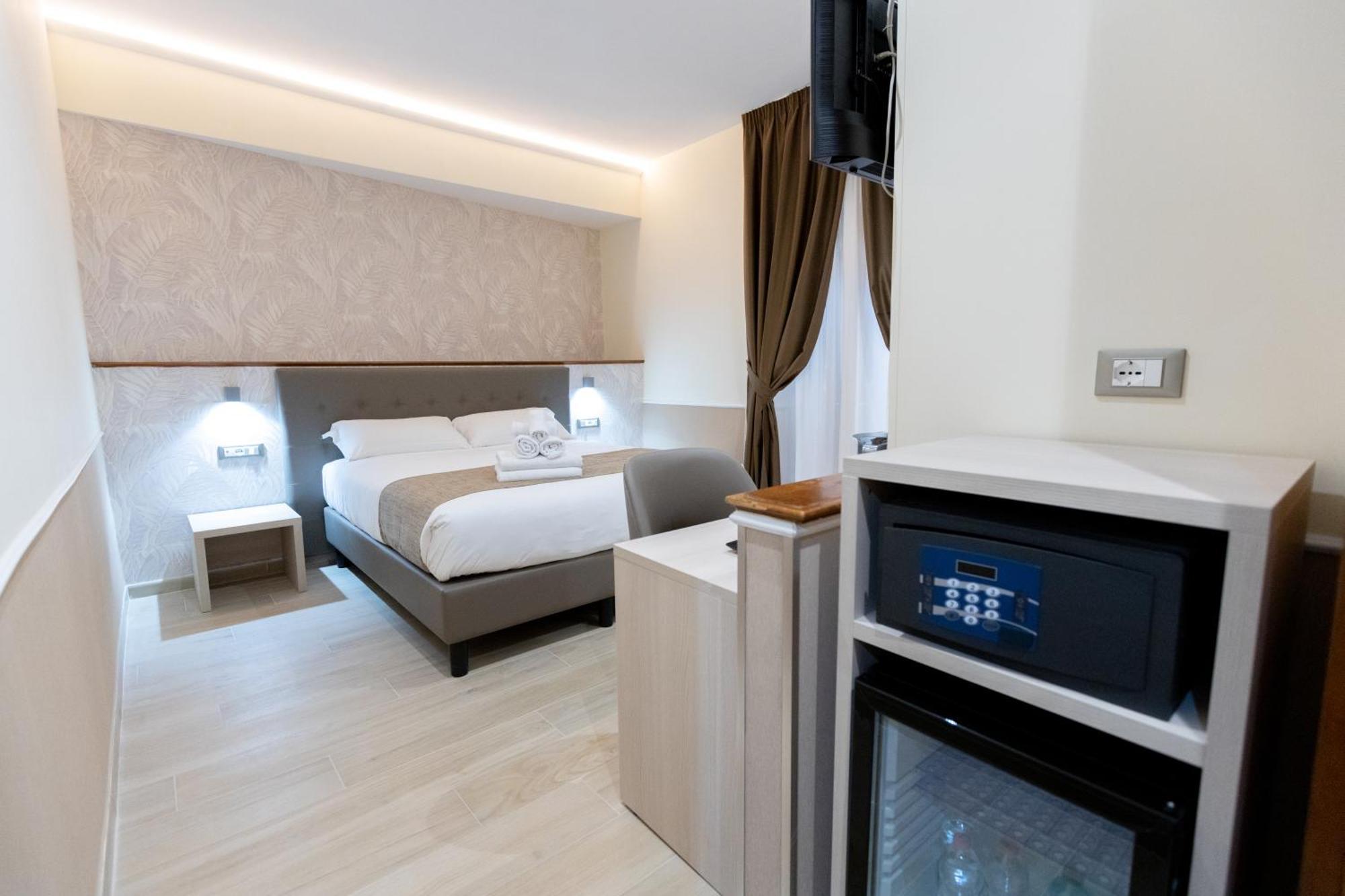 Hotel Maximus Roma Dış mekan fotoğraf