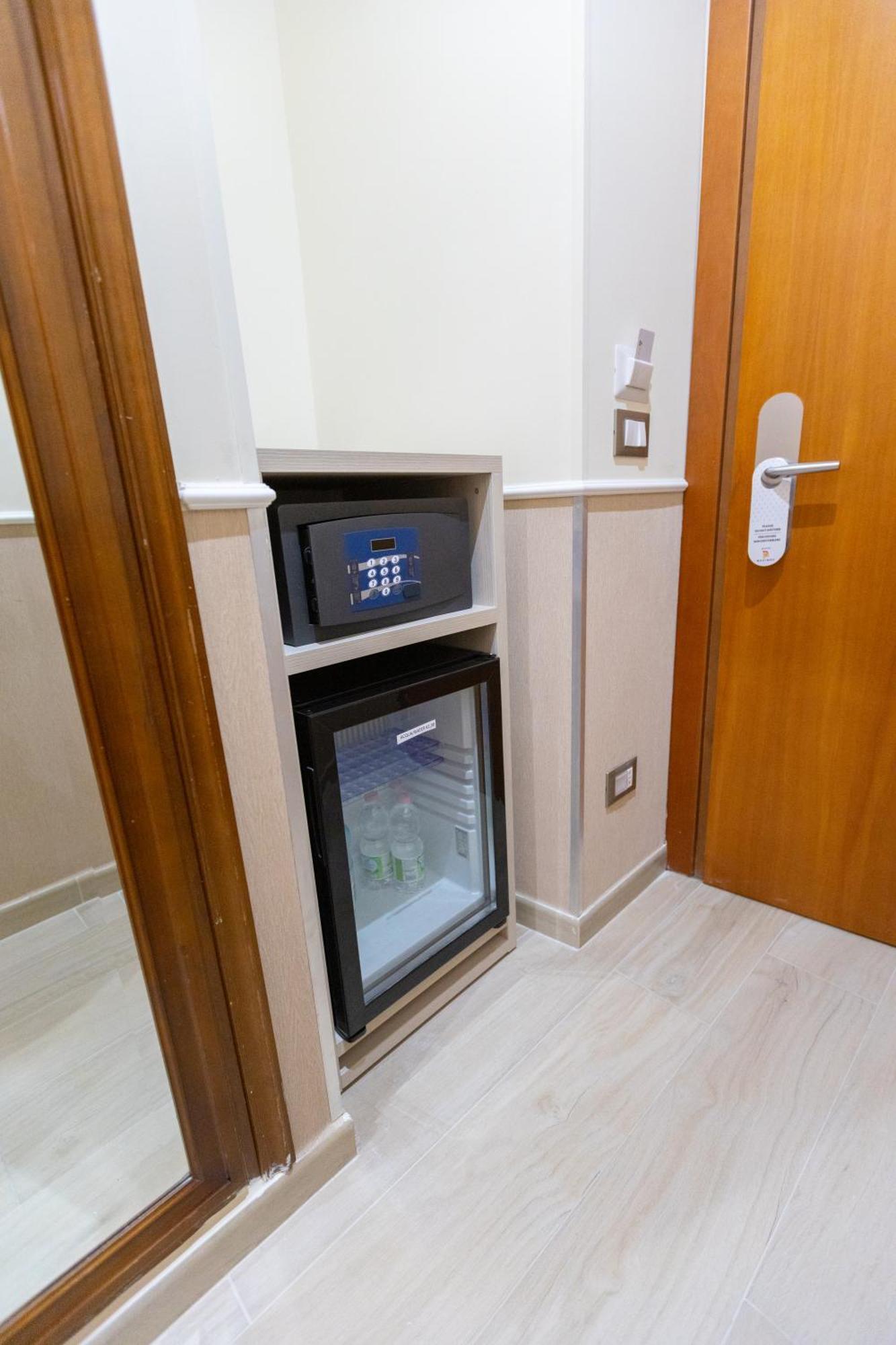 Hotel Maximus Roma Dış mekan fotoğraf